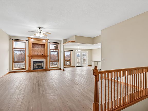 3rd image of 511 Mallard Pointe Dr NW