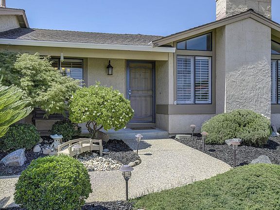 3rd image of 2731 Britt Way