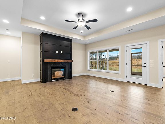 3rd image of 722 Greenhead Ln Lot 9