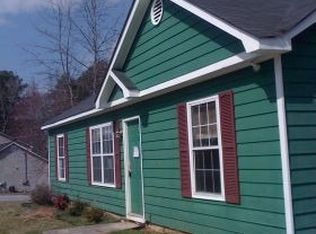 965 Winterside Ln, Atlanta, GA 30349