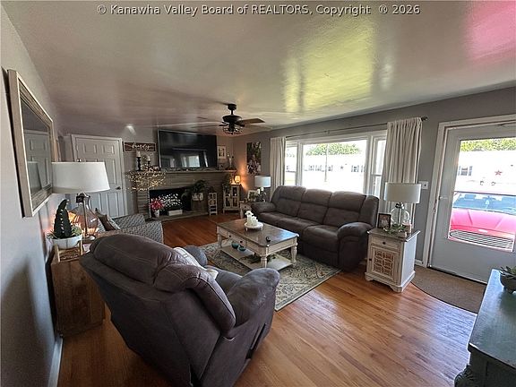 5th image of 816 30th St