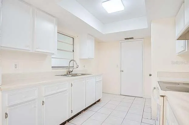 236 La Paz Dr — Photo 53