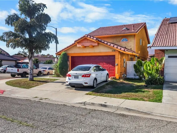 571 W Cypress Cir, Compton, CA 90220