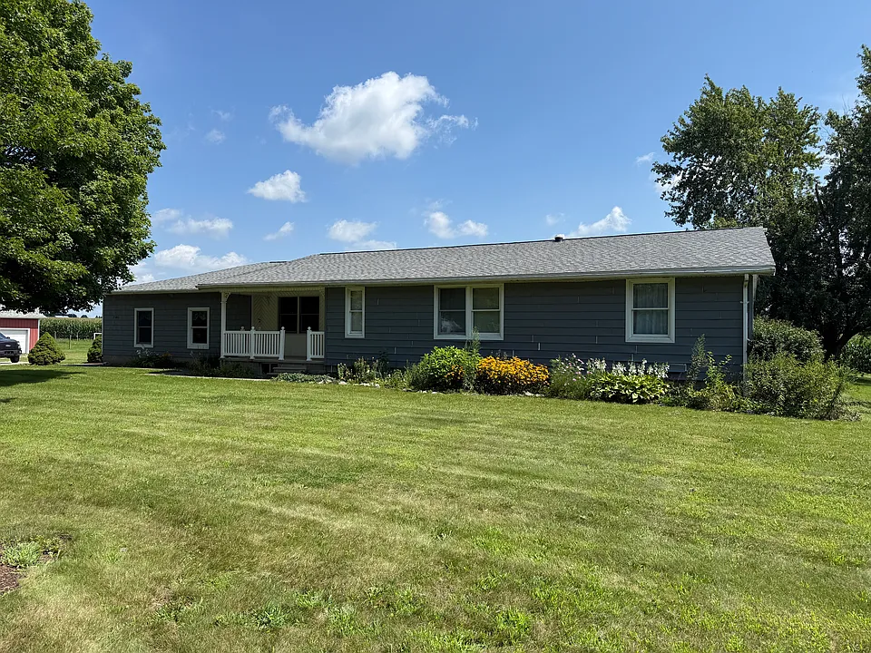 71042 County Road 9