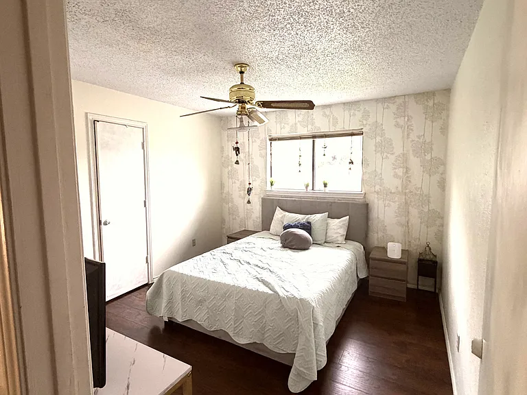 3101 Bandolino Ln — Photo 15