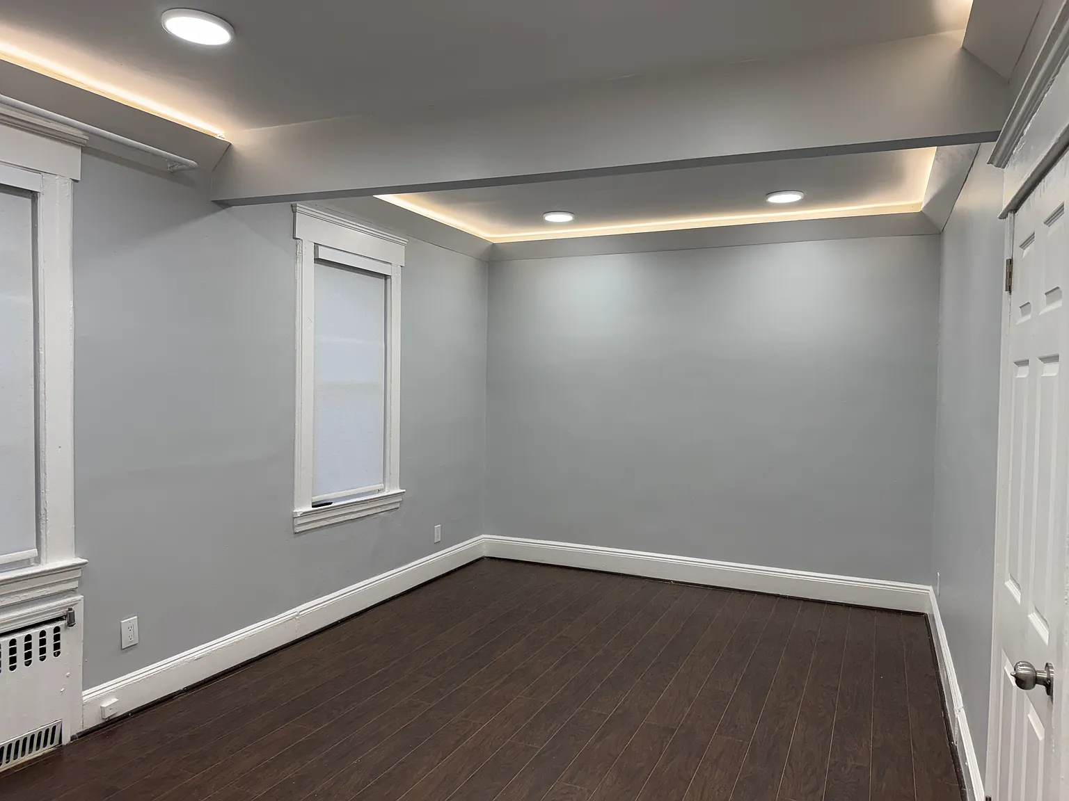 2 bed, 800 sqft, $2,500 — Photo 2