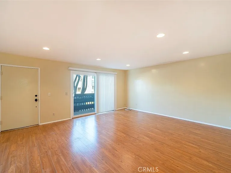 25930 Narbonne Ave #135 — Photo 4