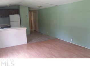 205 Sloan St, Saint Marys, GA 31558