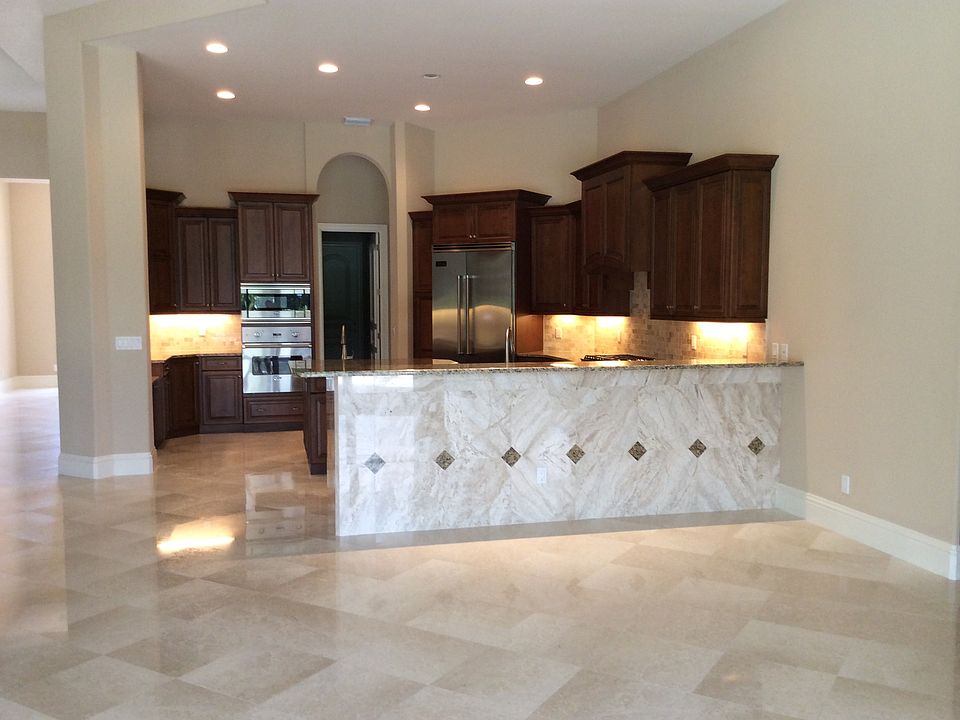 Open kitchen Living Area.