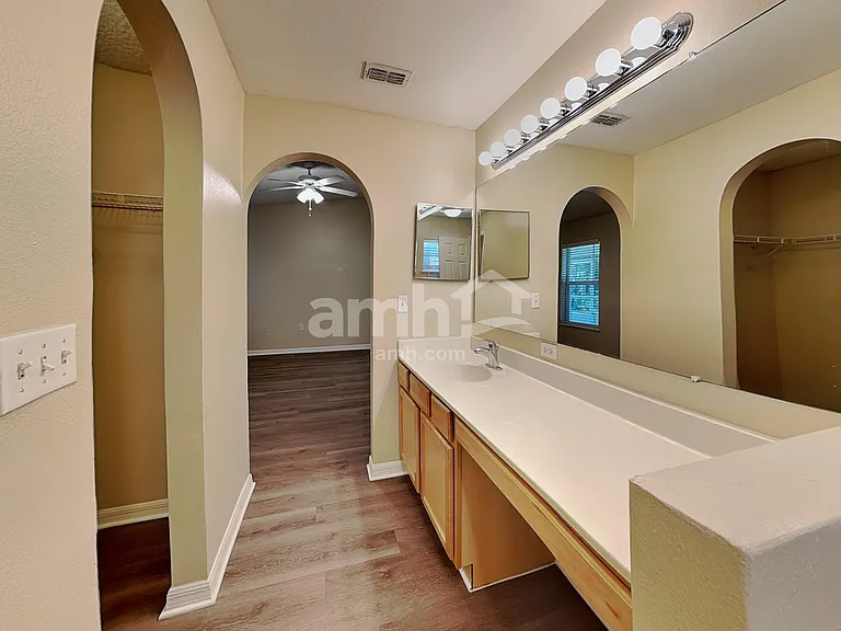 7187 Rutland Ct — Photo 13