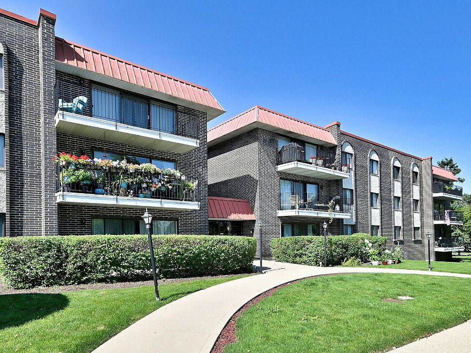1st image of 1255 W Prospect Ave APT 302