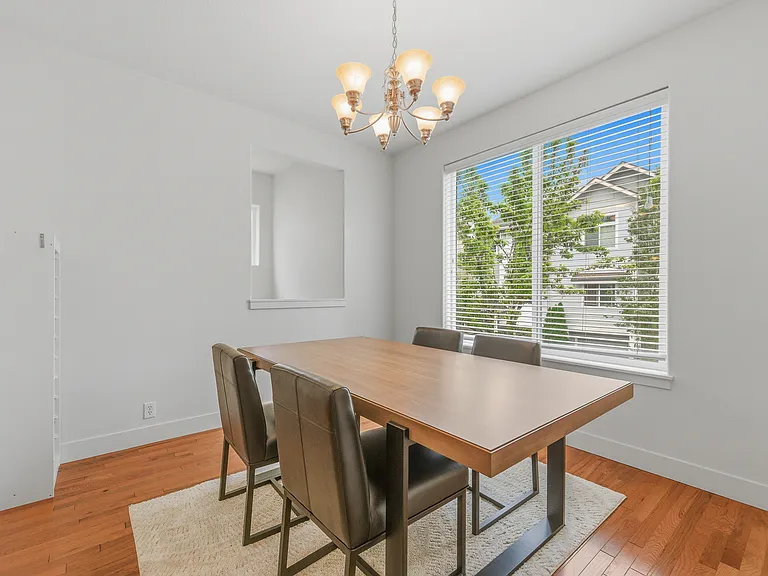 10565 NE Avery Way — Photo 8