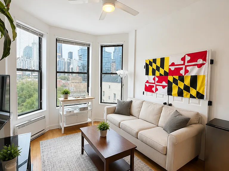 944 N Orleans St #301 — Photo 3