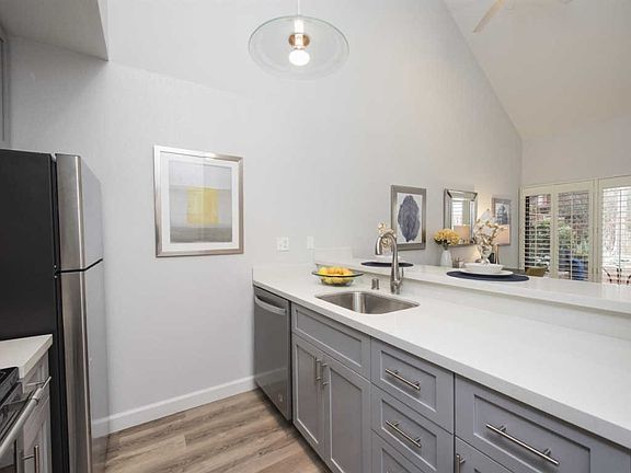 5th image of 4151 El Camino Way APT E