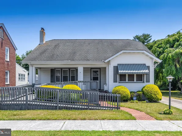 15 Victory Ave, Vineland, NJ 08360