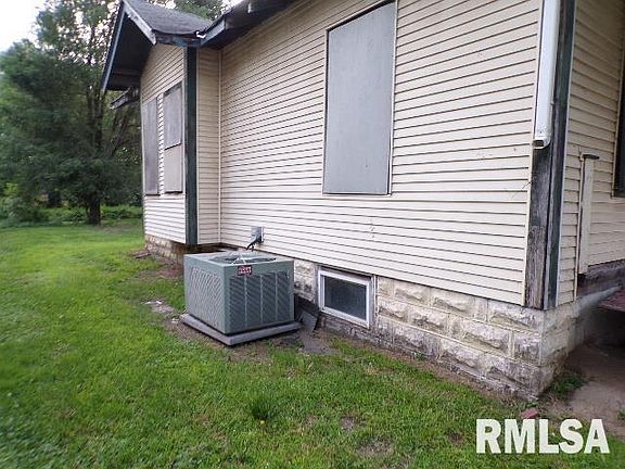 2nd image of 1010 S Ohio Ave