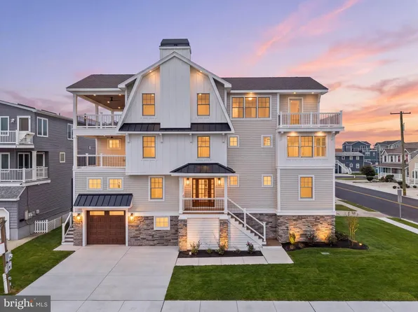 1106 Beach Ave E, Brigantine, NJ 08203