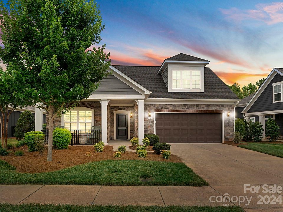 1st image of 154 Valleymist Ln
