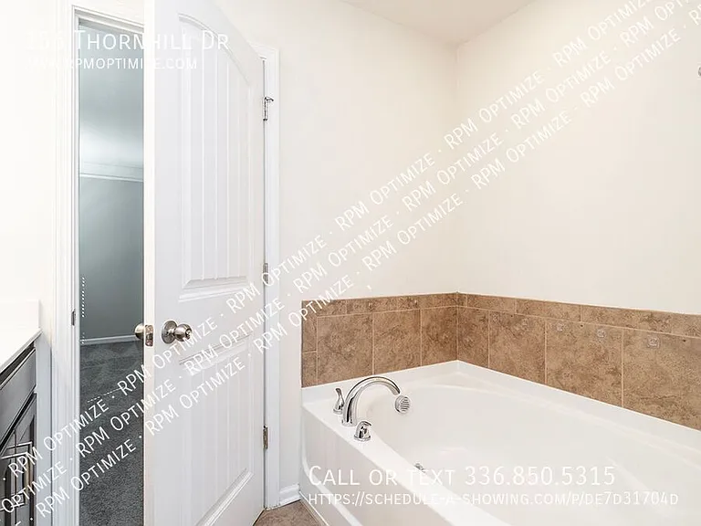 156 Thornhill Dr — Photo 29
