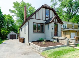 8127 W 26th St, North Riverside, IL 60546