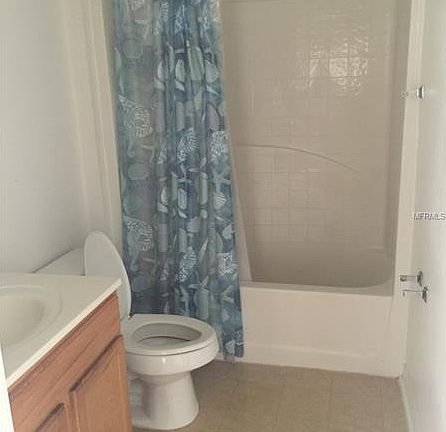 5th image of 16334 Meredrew Ln