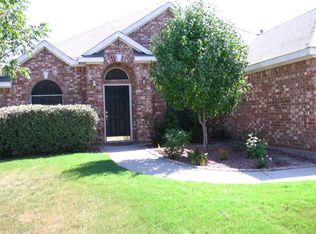 2508 Blue Holly Dr, Corinth, TX 76210