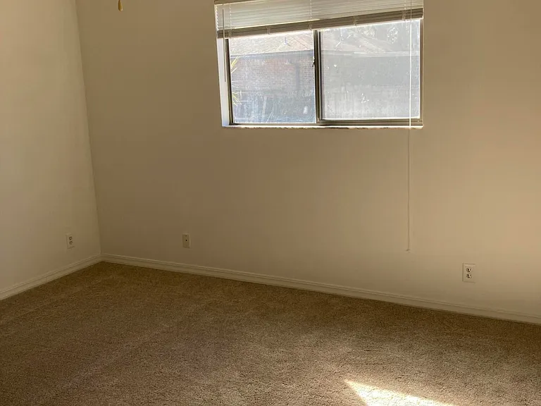 5240 River Park Dr — Photo 11