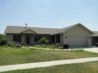 1514 Prairie Dr, Story City, IA 50248