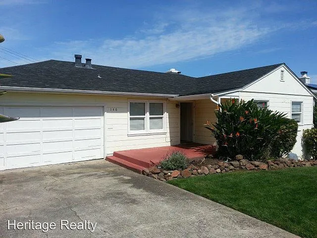 146 43rd Ave photo 1