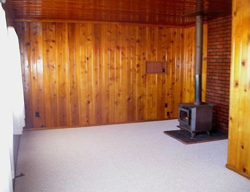 Newly carpeted frontroom