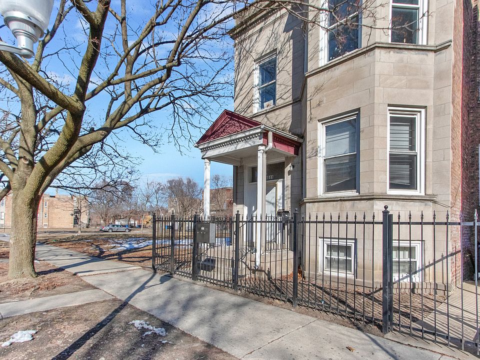 1st image of 1511 S Trumbull Ave #G