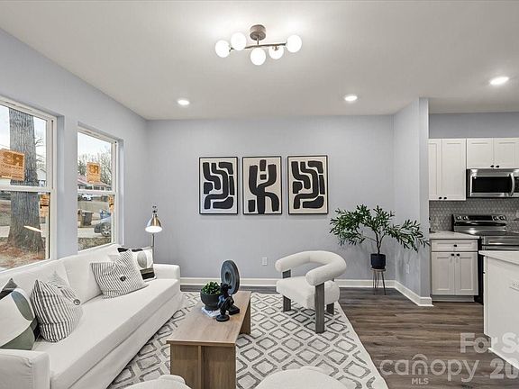 5th image of 2108 Moose Rd