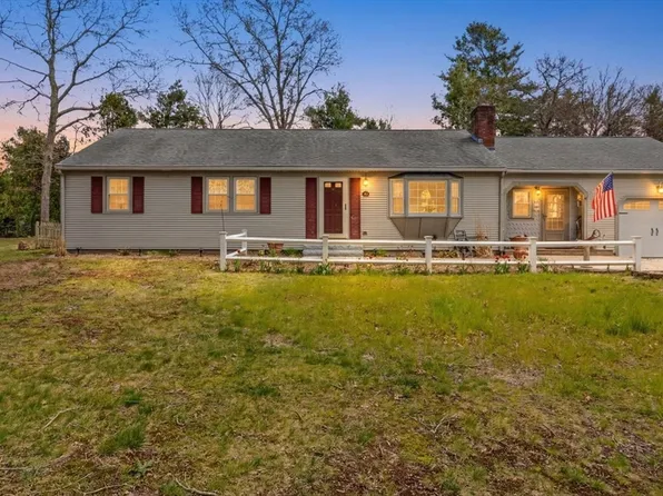 53 Hadrada Ln, Barnstable, MA 02630