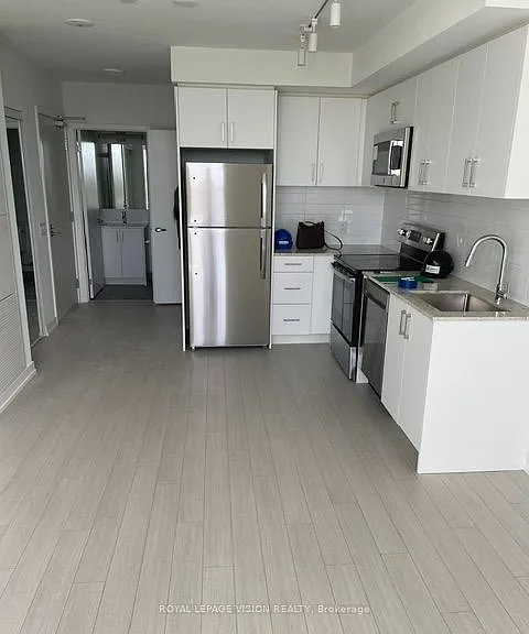 4010 Eglinton Ave W #809 — Photo 6
