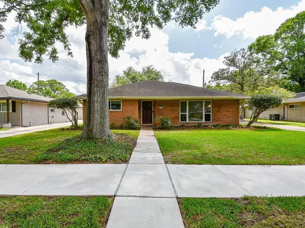 5727 Arboles Dr, Houston, TX 77035