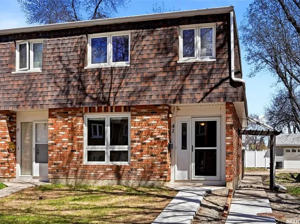 41 Spruceview ROAD, Regina, SK S4R 0E1