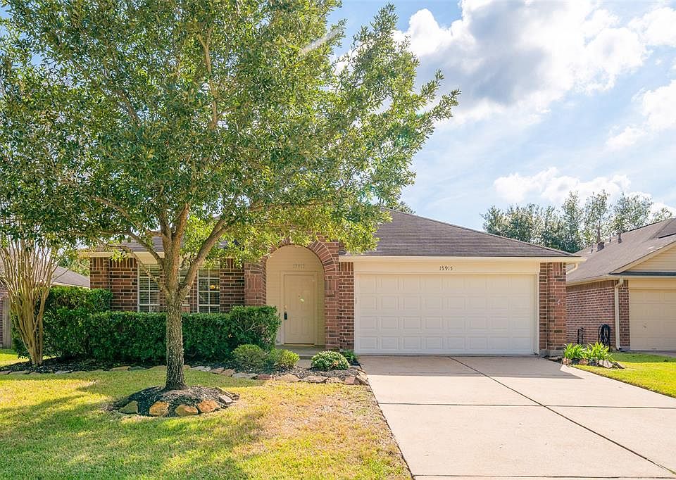1st image of 19915 Black Cherry Bend Ct
