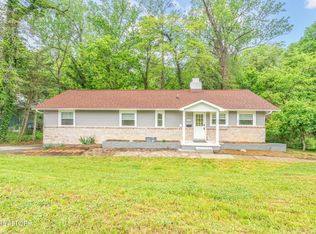 641 Pennsylvania Ave, Oak Ridge, TN 37830