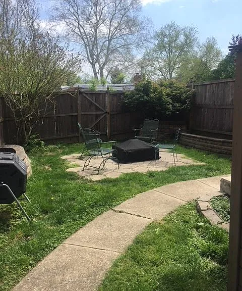 20 E Abington Ave — Photo 17