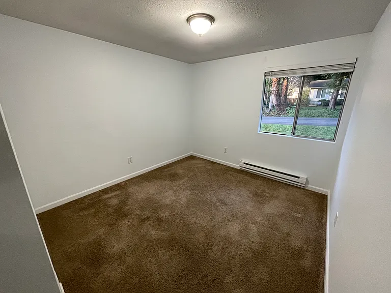 20905 NE 8th Pl — Photo 16