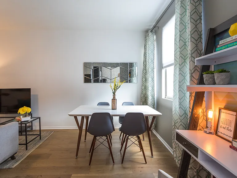 3202 W Sunset Blvd #204 — Photo 10