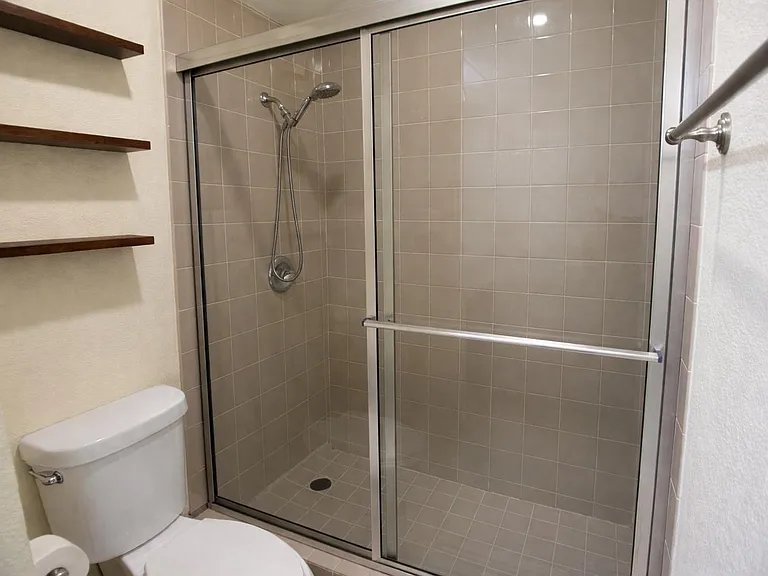 10049 Westpark Dr #111 — Photo 13