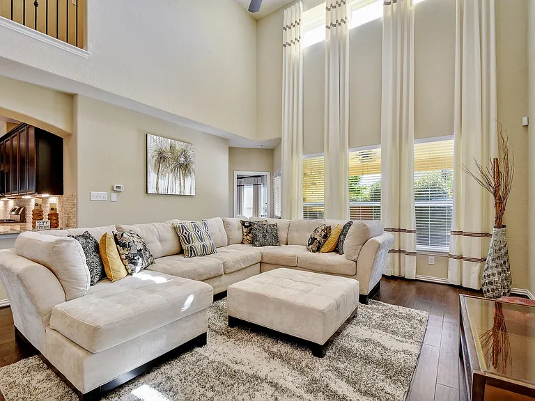 7830 Coolspring Dr — Photo 5