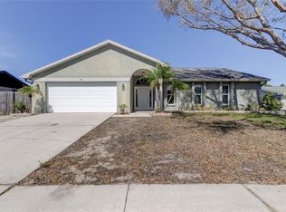 1004 Goshen Rd, Tarpon Springs, FL 34689