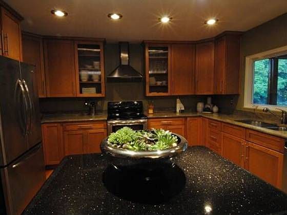 1st image of 2404 Temple Dr