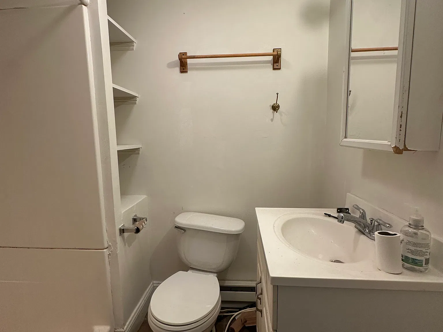 4 bed, $3,600 — Photo 4