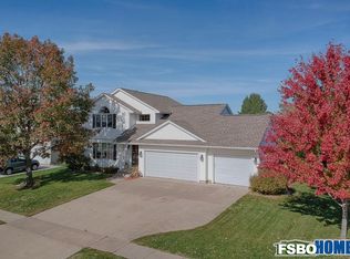 65 Marshall Dr, Waukee, IA 50263