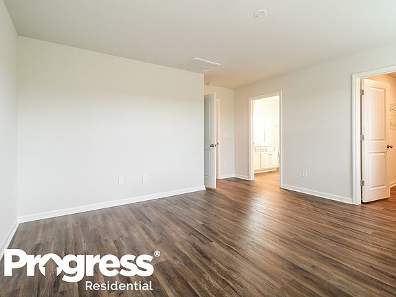 5th image of 437 Pollyanna Dr