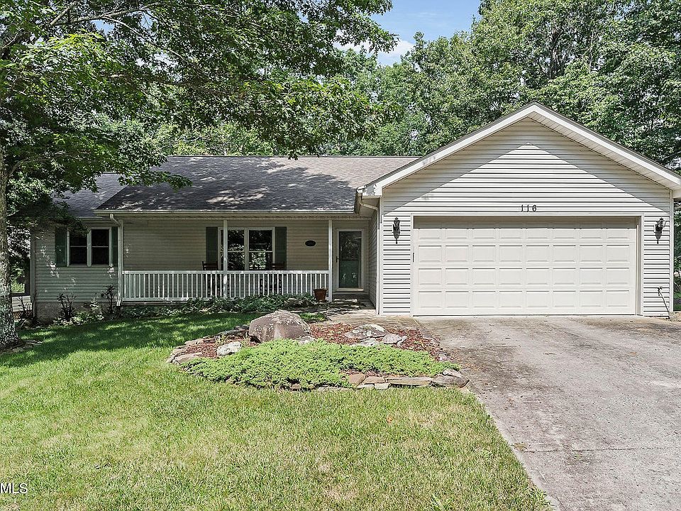 1st image of 116 Essex Ln