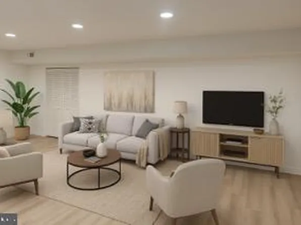 9926 Haldeman Ave #5, Philadelphia, PA 19115